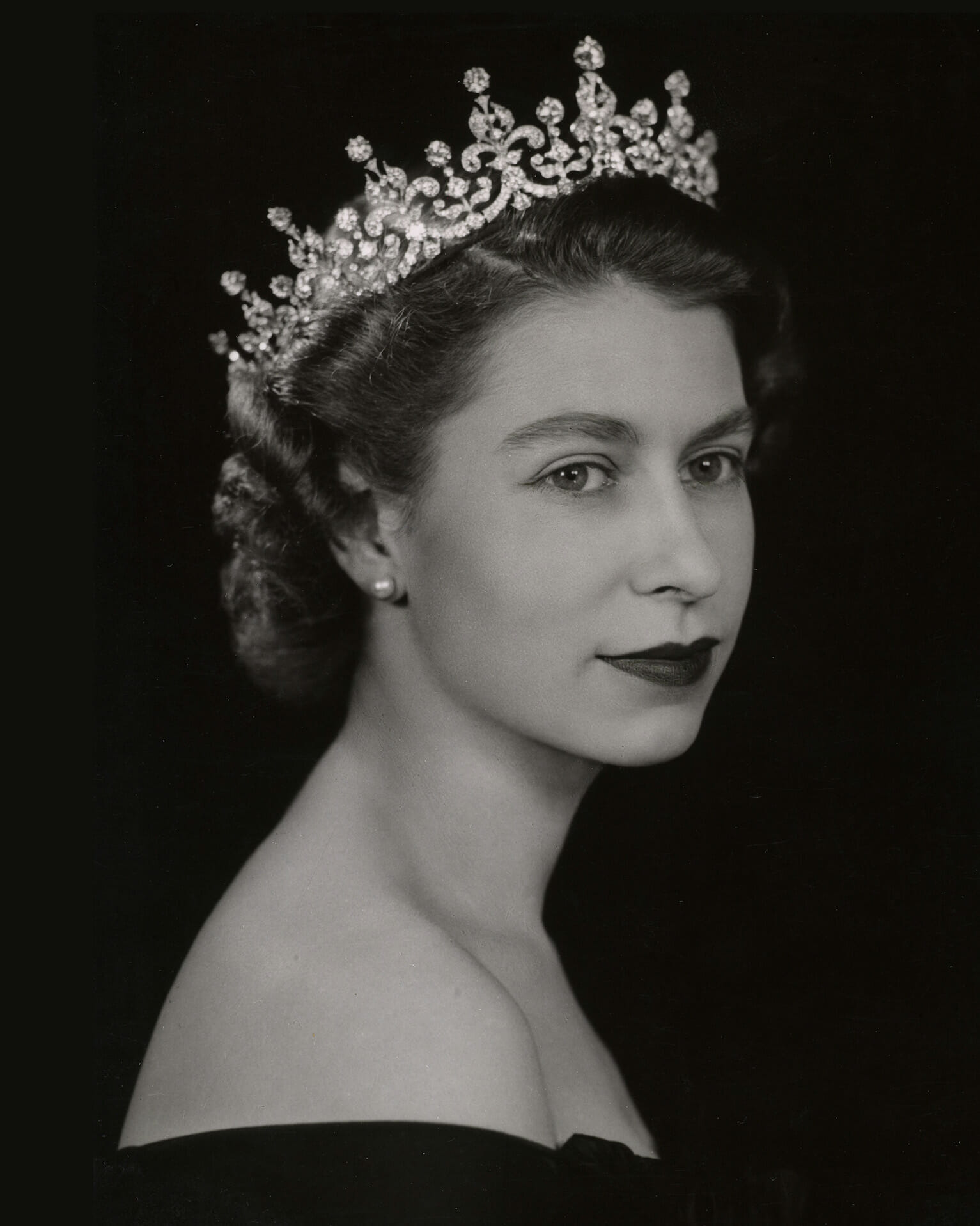 Queen Elizabeth II first official portrait as monarch.