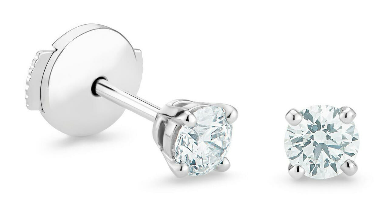 DB Classic round brilliant diamond studs