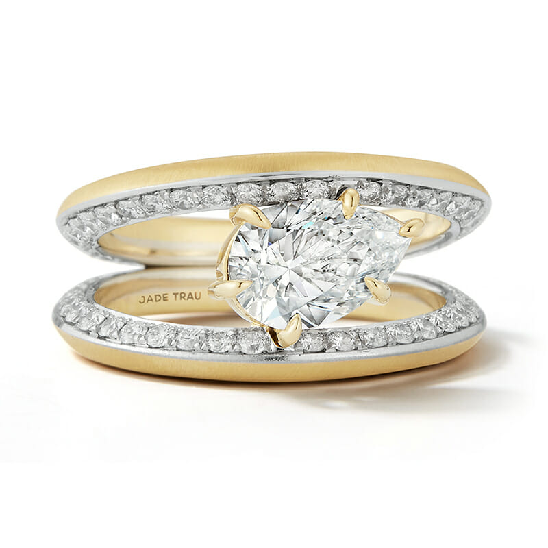 pear shaped diamond ring