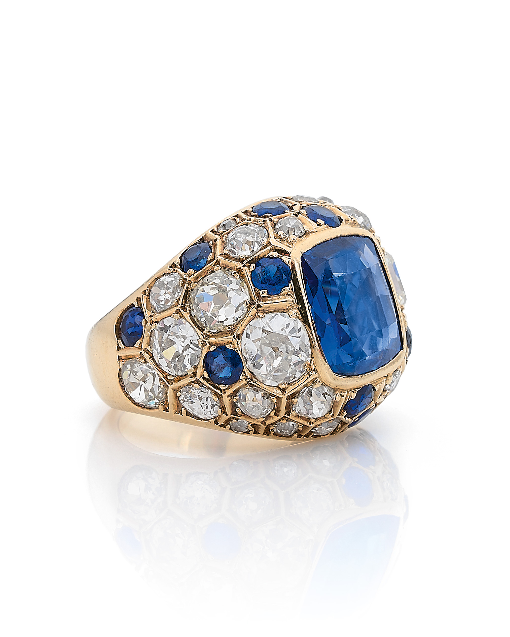 Bague Boule saphir de Suzanne Belperron ©Aguttes