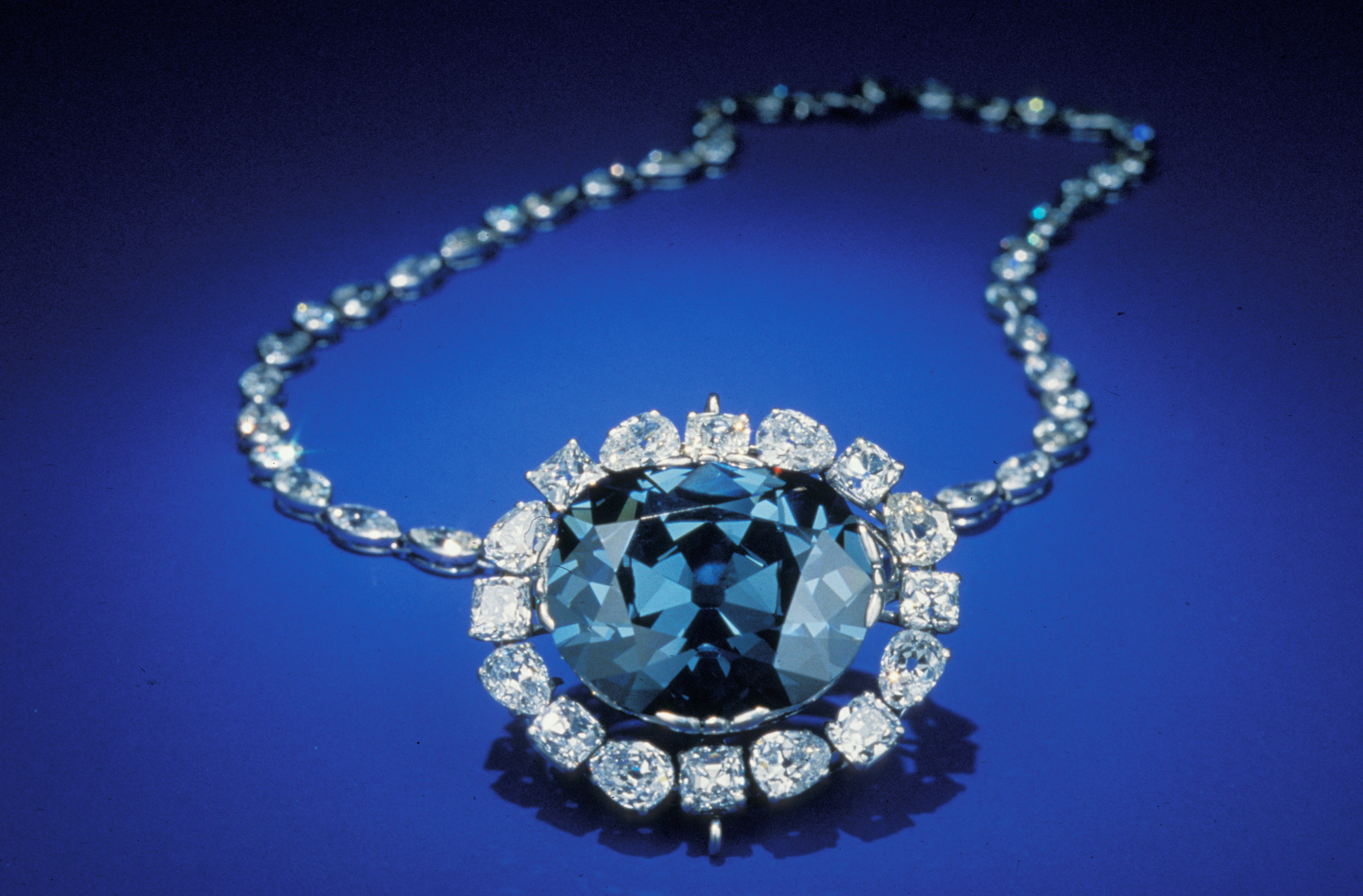 The Cursed History and Science Behind the Hope Diamond 