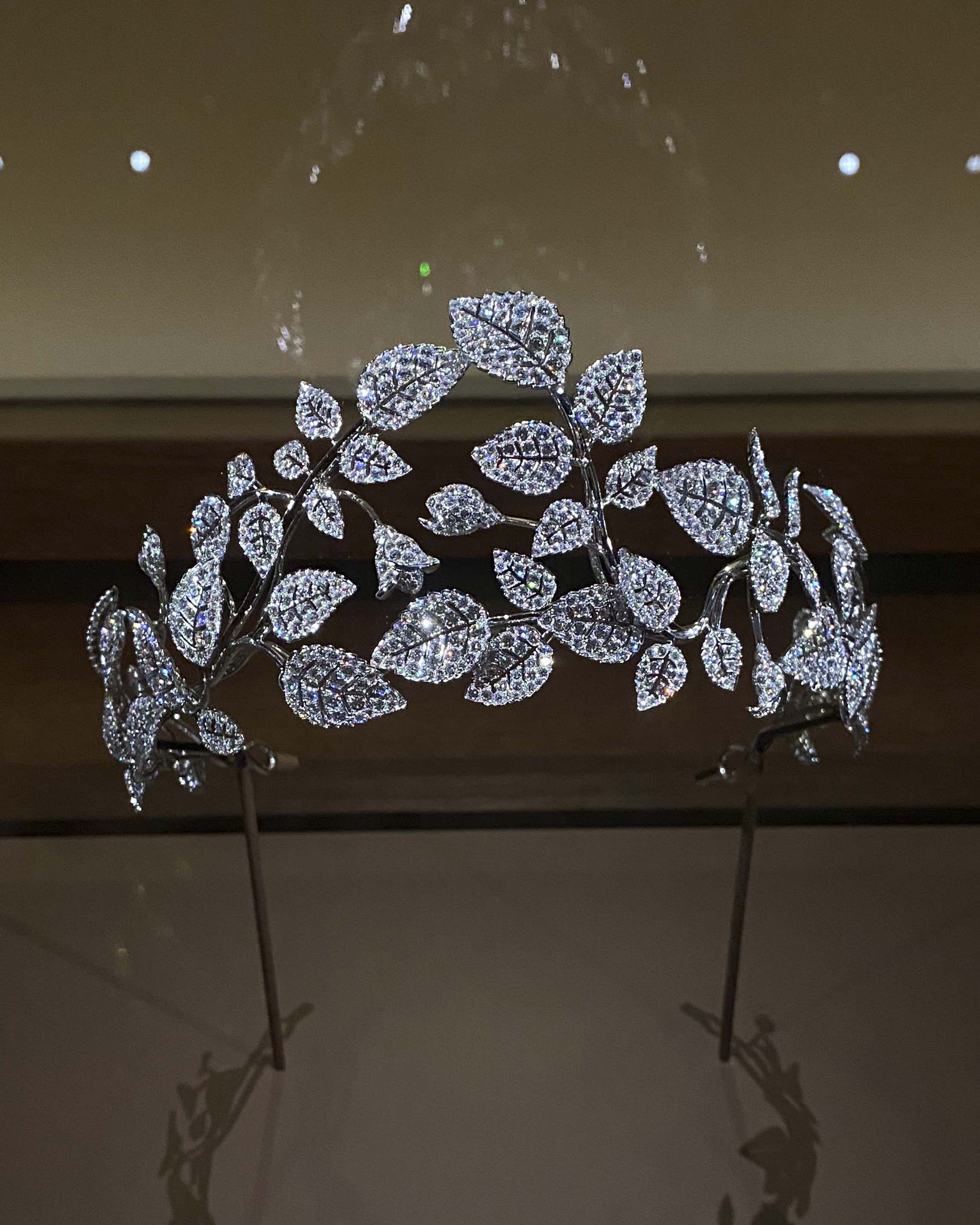 Diadème Chaumet Mélodie nacrée, 2019. Or et diamants.