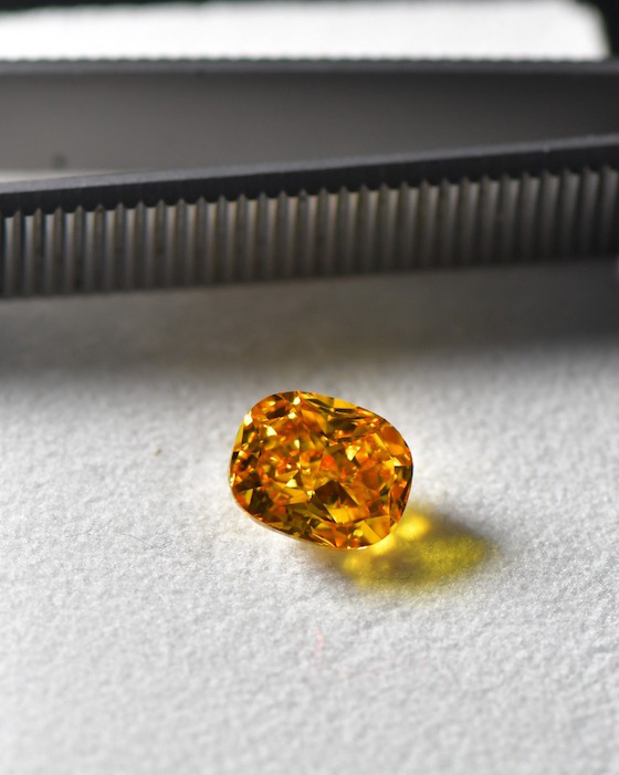 orange diamonds