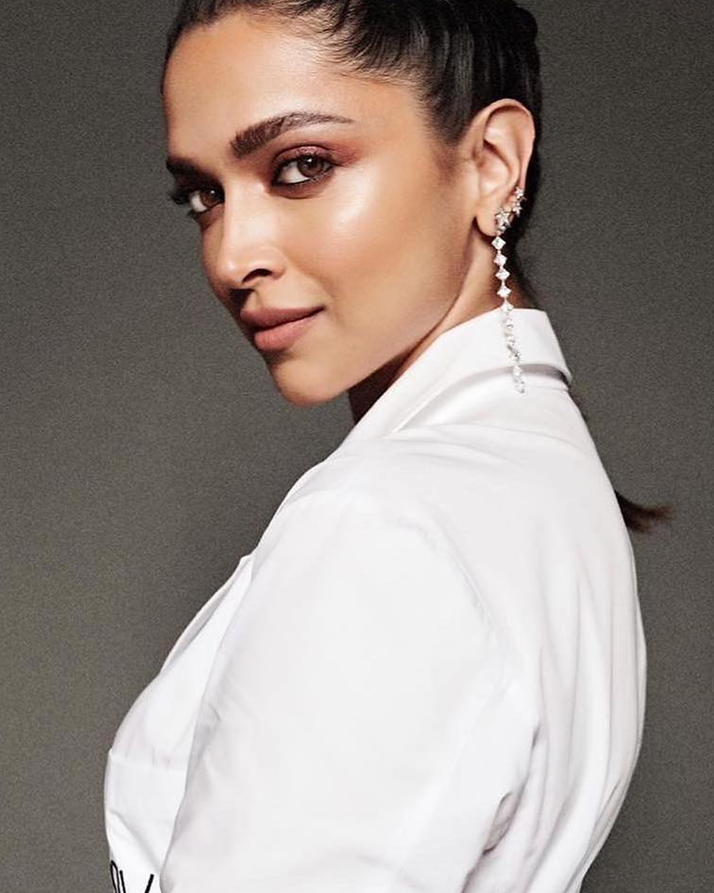 Deepika Padukone's versatile diamond jewellery for various moods and occasions.