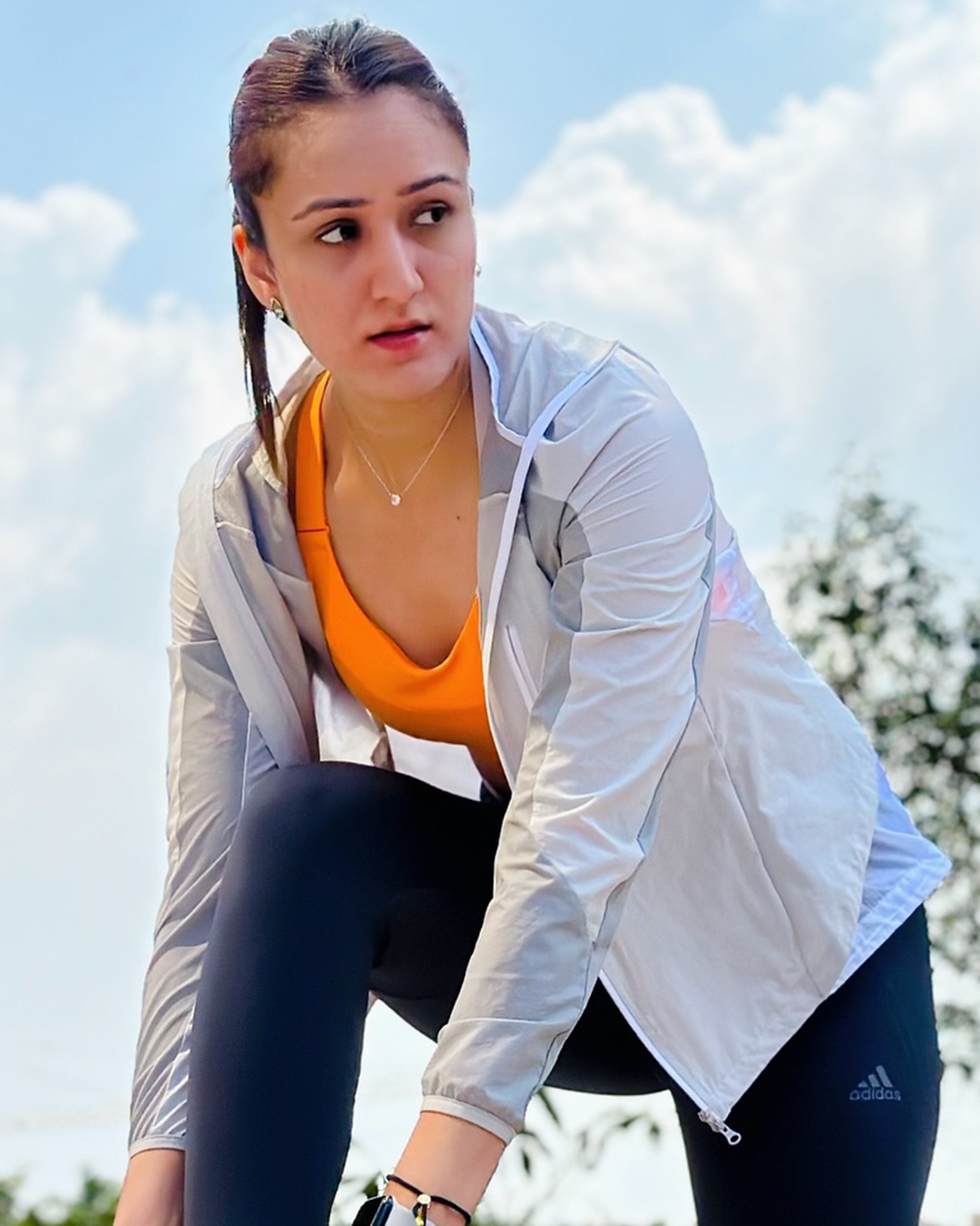 Manika Batra styling Natural Diamond Necklace